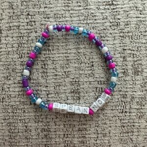 taylor swift speak now handmade friendship bracelet